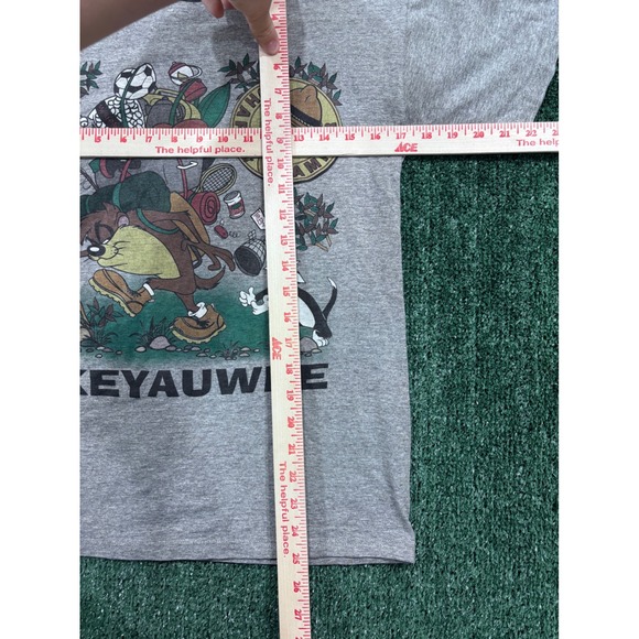 Vintage Looney Tunes Tazmanian Devil Keyauwee Graphic T Shirt Small - Picture 2 of 4